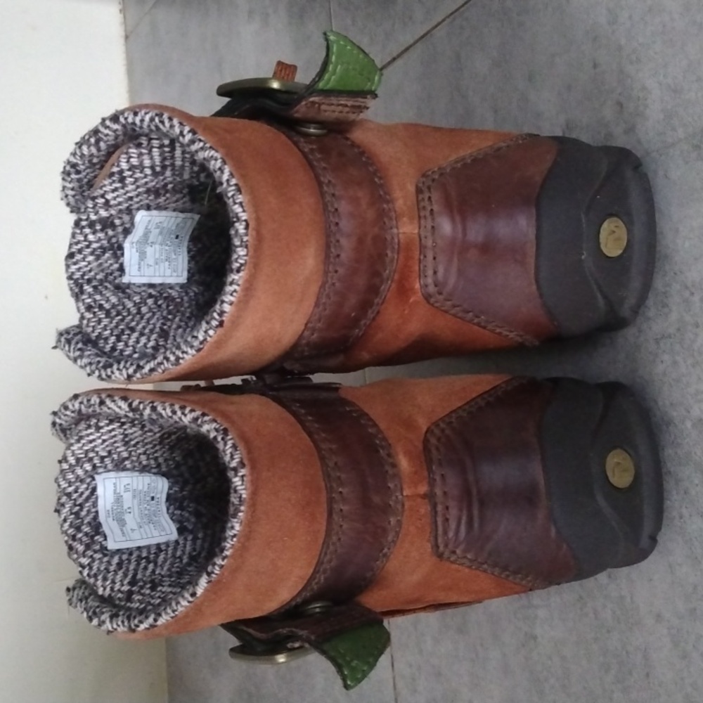 MERRELL BOOTS - Picture 7 of 15
